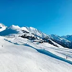 With Panoramic View Apartamento Ramsau im Zillertal