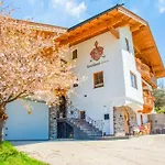 Apartman With Panoramic View Ramsau im Zillertal