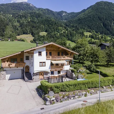 Apartment With Panoramic View Ramsau im Zillertal