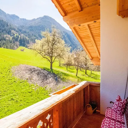 With Panoramic View Ramsau im Zillertal